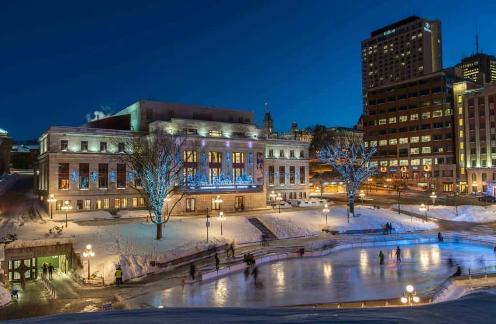 patinoire youville
